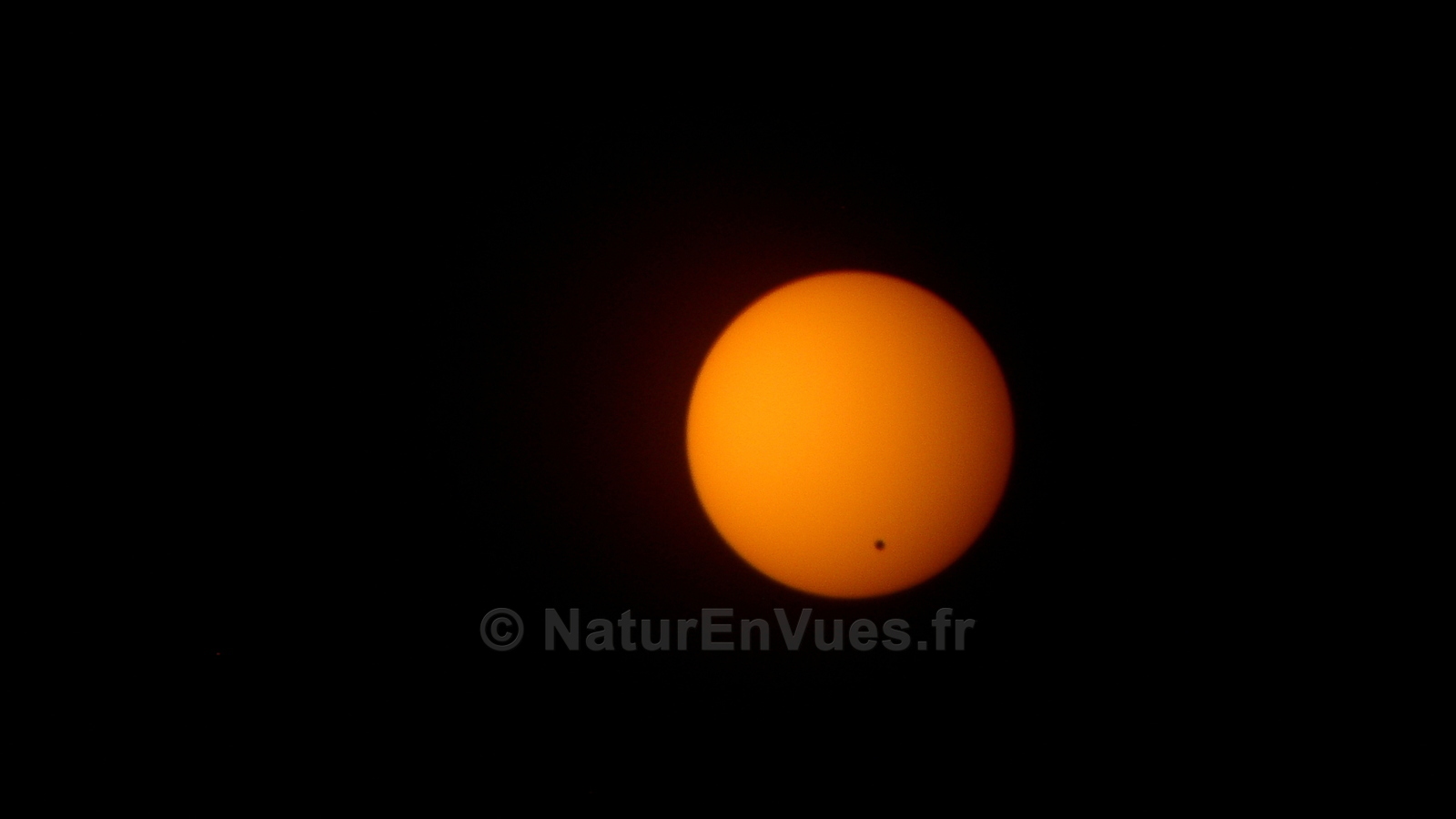 Passage de Vénus devant le soleil - 8 juin 2004
