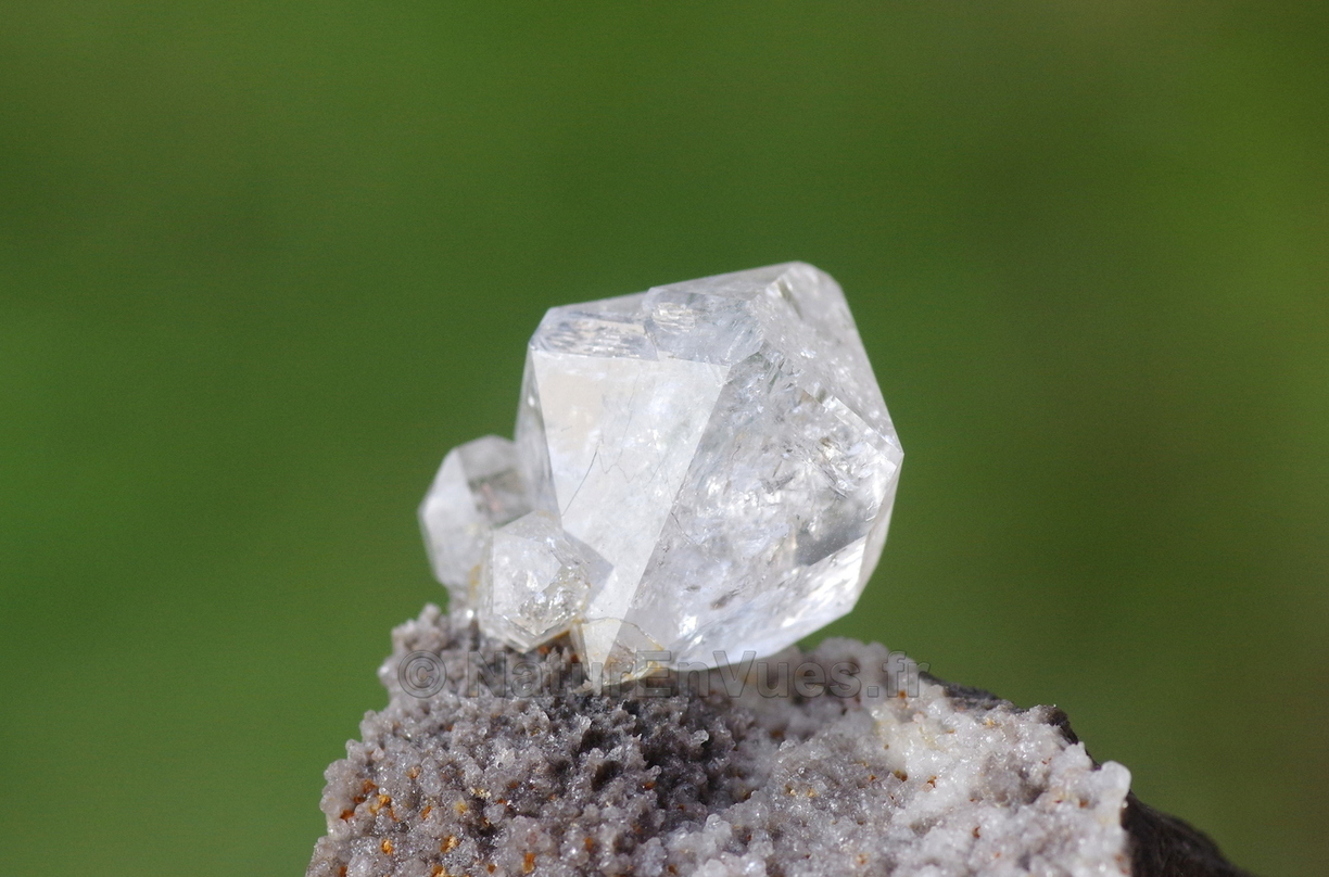 Quartz diamant (Hautes Alpes).JPG